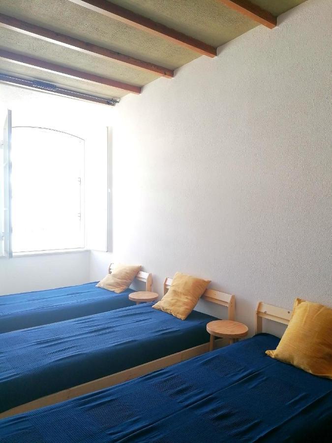 Ema'S Beach And Nightlife House Apartment Лагос Екстериор снимка
